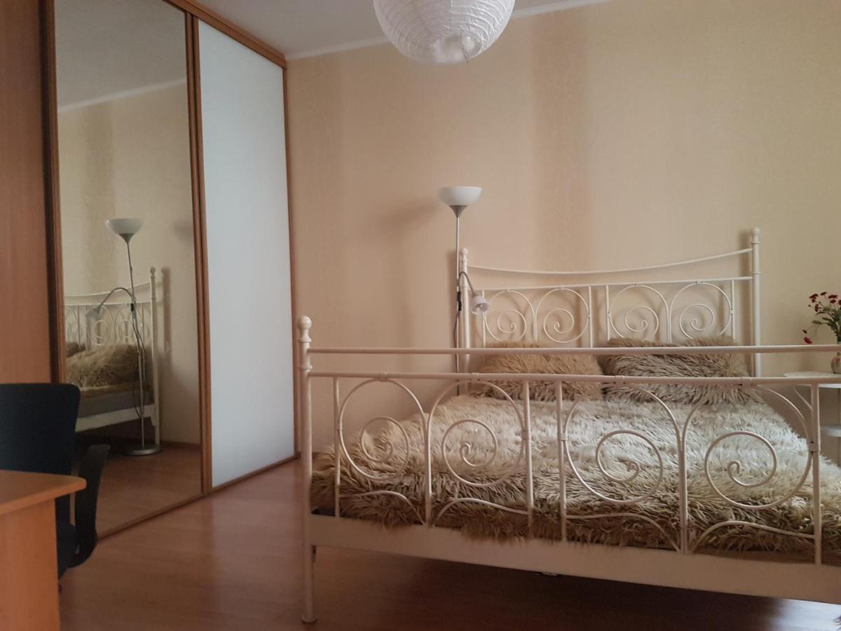 Cozy Apartment In Good Location! Riga Exterior photo